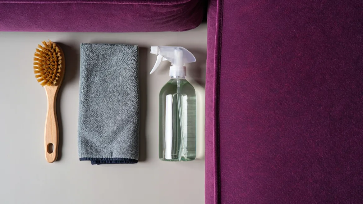produit nettoyage canapé en velour à dom